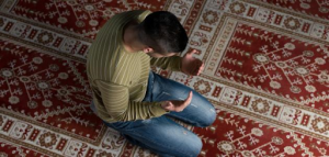 learn How to pray on Laylat Alkadr